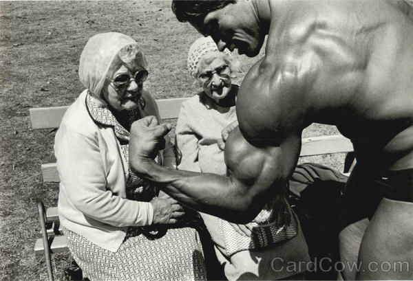 Arnold Schwarzenegger with girls